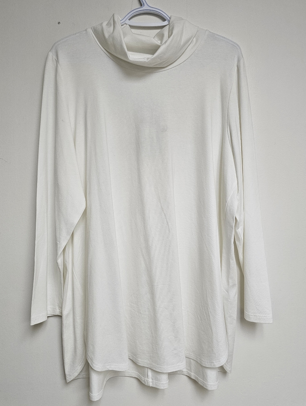 Women's Cream Long-Sleeve Turtleneck Top